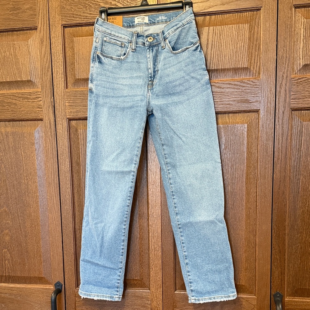 Kensie Vintage Light Blue The Ella High Rise Straight Jeans